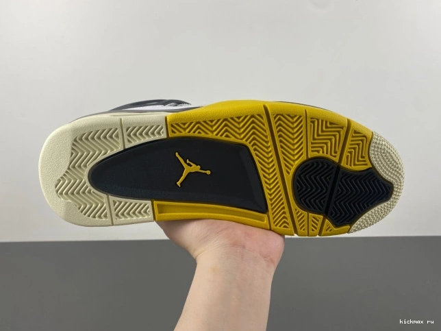 Rep Vivid Sulfur Air Jordan 4 WNNS AQ9129-101 0821